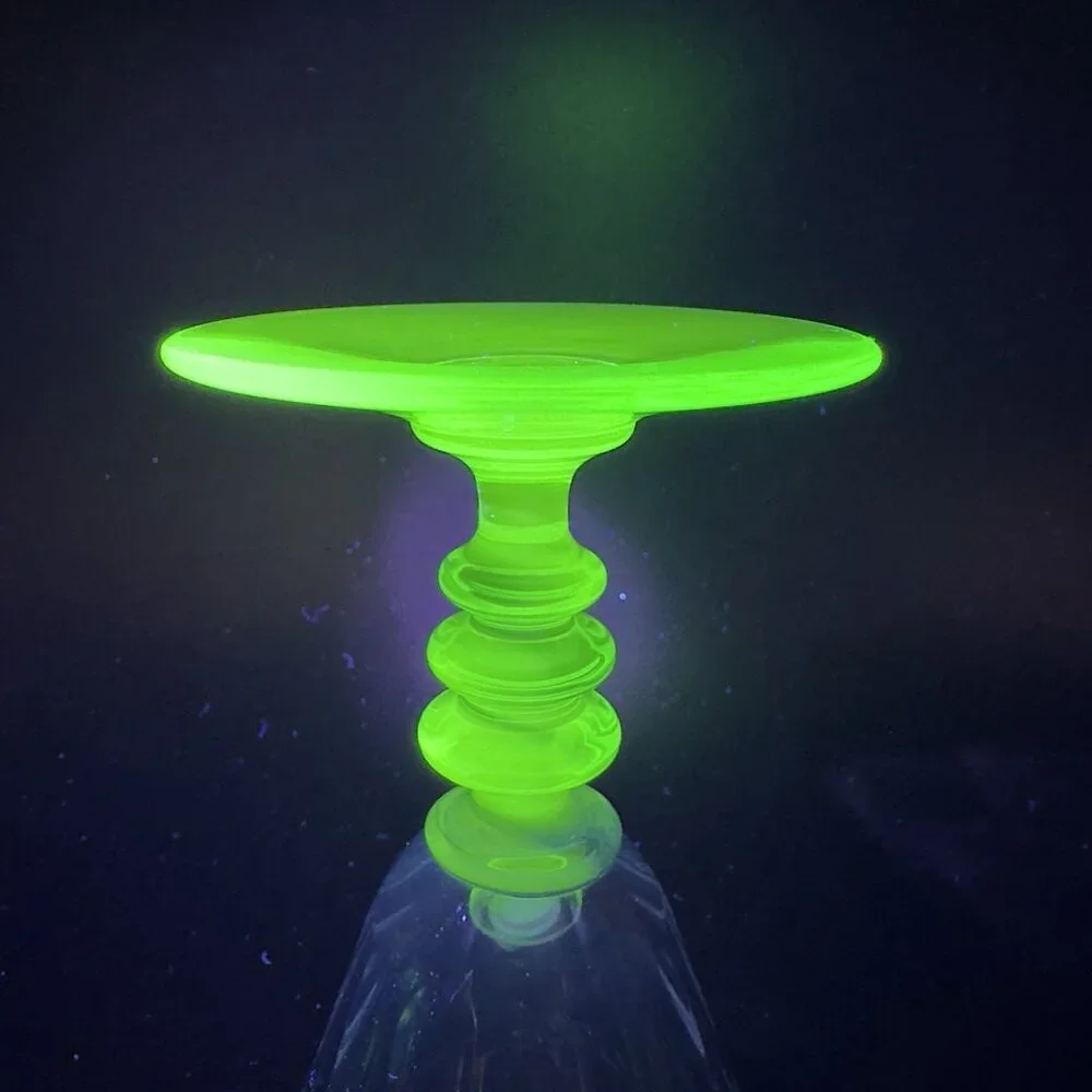 Seneca Theodule Clear Top Green Uranium Stem Optic Cut Top Goblet Cup Single VTG
